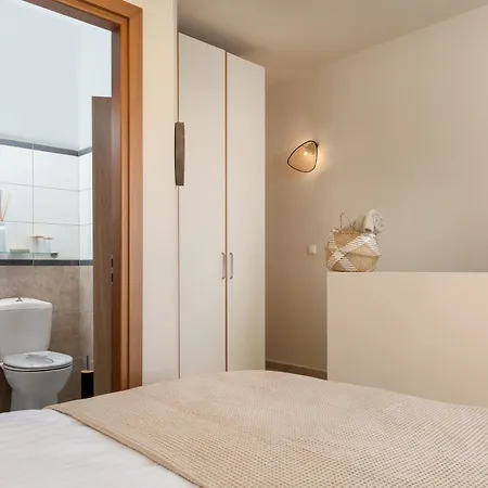 Willa Calypso Lindia Luxury *