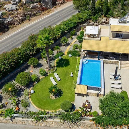 Calypso Lindia Luxury Villa *