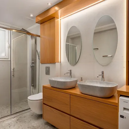 Calypso Lindia Luxury וילה