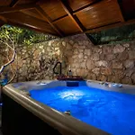 Vilă Calypso Lindia Luxury *