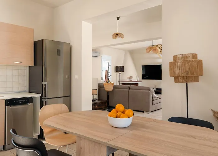 Calypso Lindia Luxury فيلة *